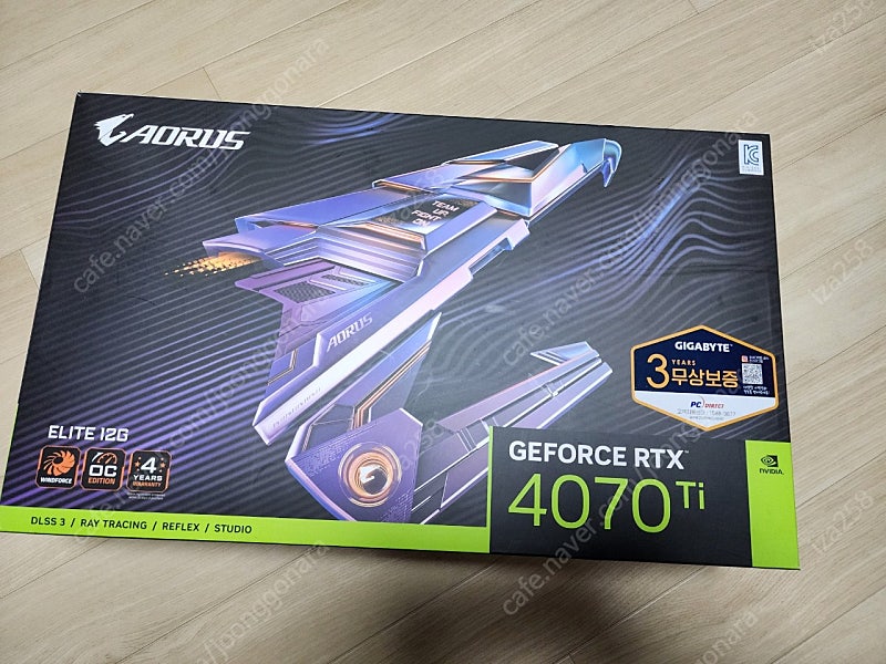 지포스 RTX 4070ti 어로스 그래픽카드