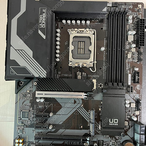 Z790 기가바이트 UD