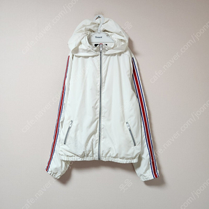 14T 정도 miss 하얀색 후드 빨강파랑 팔 줄무늬 바람막이 자켓