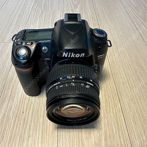 니콘 D80 바디 + 시그마 18-50mm 렌즈셋트 판매합니다.