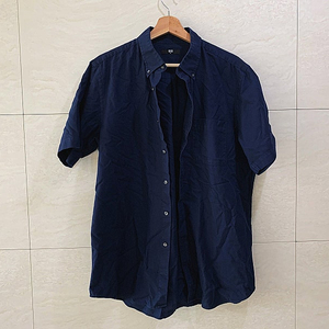 유니클로 / 반팔셔츠, 남성 반팔 셔츠 / XL(100-105) / 2만 5천원