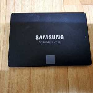삼성 860EVO 500GB SSD 판매합니다