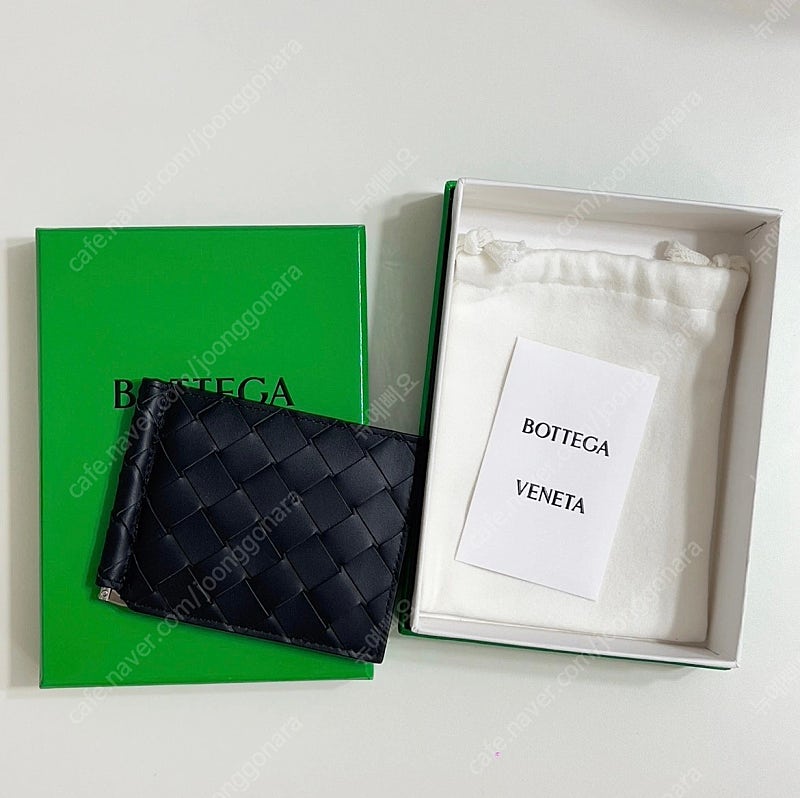 [정품/미사용] 보테가베네타 머니클립 지갑(블랙) 팝니다(55만️45만)