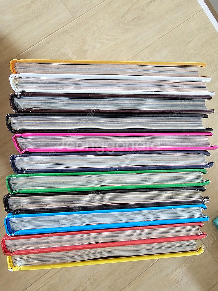 엉덩이 탐정 전권 팝니당 :) 상태 좋아요. 11권+미니부록 책 <택포>--2