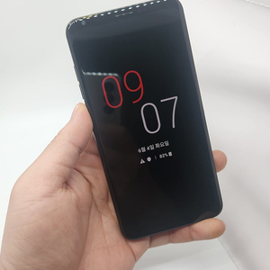 LG V30플러스 128GB 블랙 팝니다