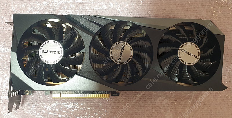 기가 rtx 3070 게이밍 8g 3팬 그래픽카드 팝니다