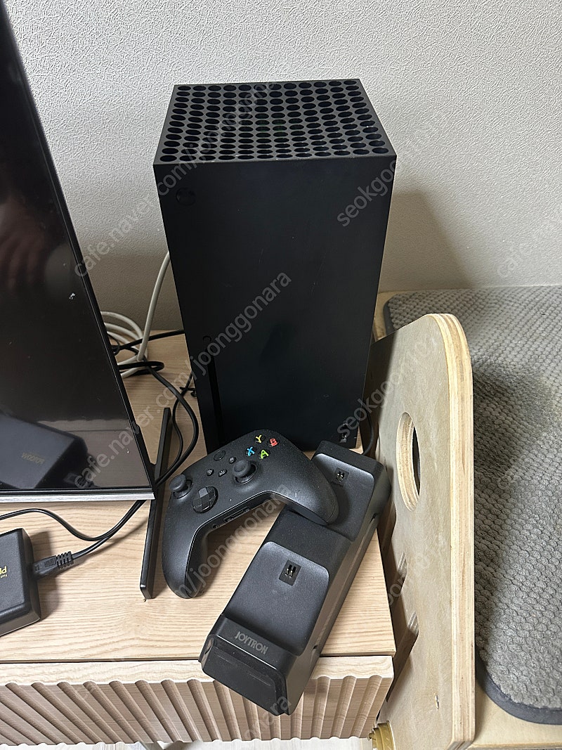 Xbox series x 풀박스 팝니다.