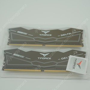 팀그룹 T-Force DDR5 6800MHz 96GB CL36 Delta RGB XMP3.0 메모리 박스풀 팝니다