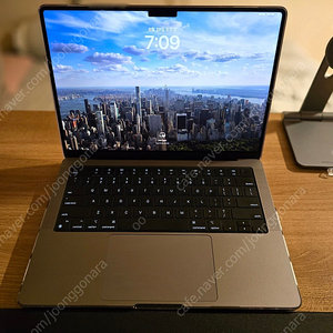 m1 맥북프로 14인치 16기가 1테라 팝니다, 애플 USB-C Digital AV Multiport 어댑터 포함