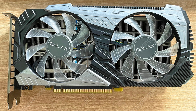 GALAX 갤럭시 RTX 2060 super oc v2 판매합니다.