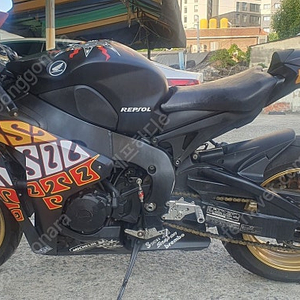 혼다 cbr1000rr 내외관 엔진상태 최상 요시무라 풀배기 잘관리된 차량 판매 합니다.............