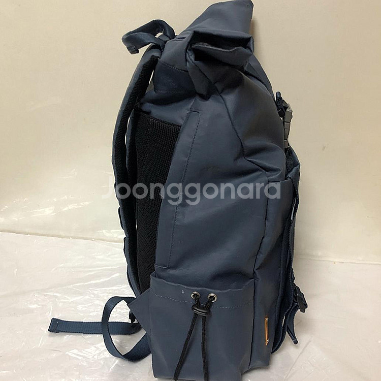 판매 만다리나덕 백팩 45000원--1