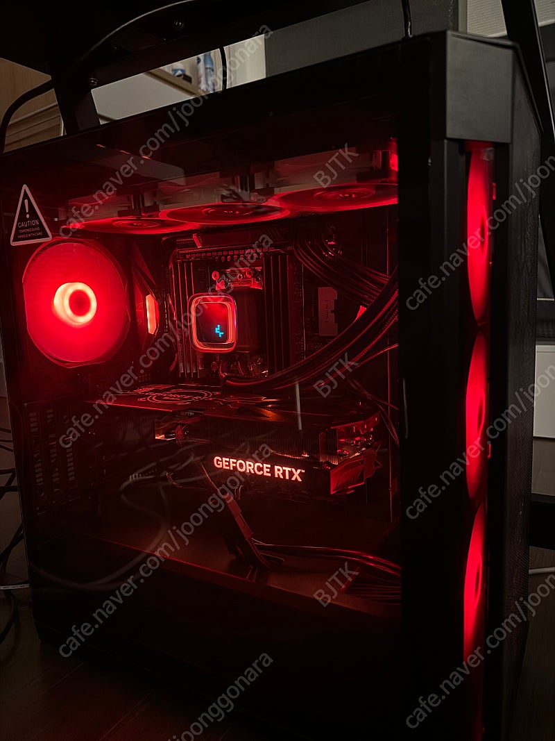 쓰레드리퍼 3970x / RTX4070ti 초고사양 컴퓨터 판매합니다.