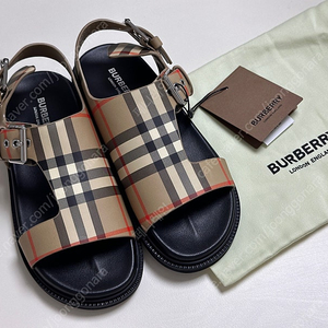 정품 버버리 키즈 burberry kids 샌들 새상품 명품 아동 슈즈 신발