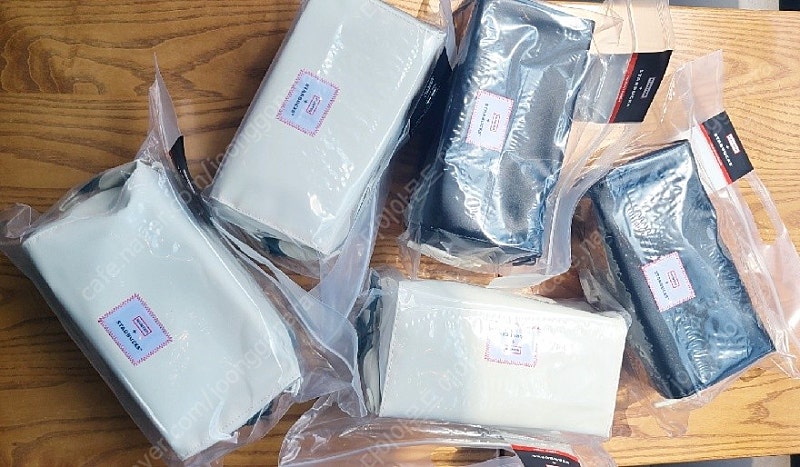 스타벅스 프리퀀시 헌터 투웨이 파우치 가방 크로스백 방수 블랙 아이보리 판매