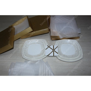 (미사용) Modern 한국도자기 접시 2 box 총 6개 요리