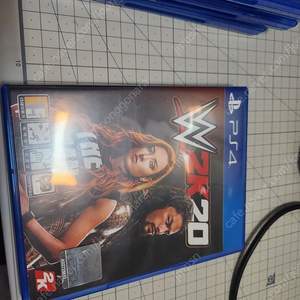 ps4 wwe2k20 팝니다.