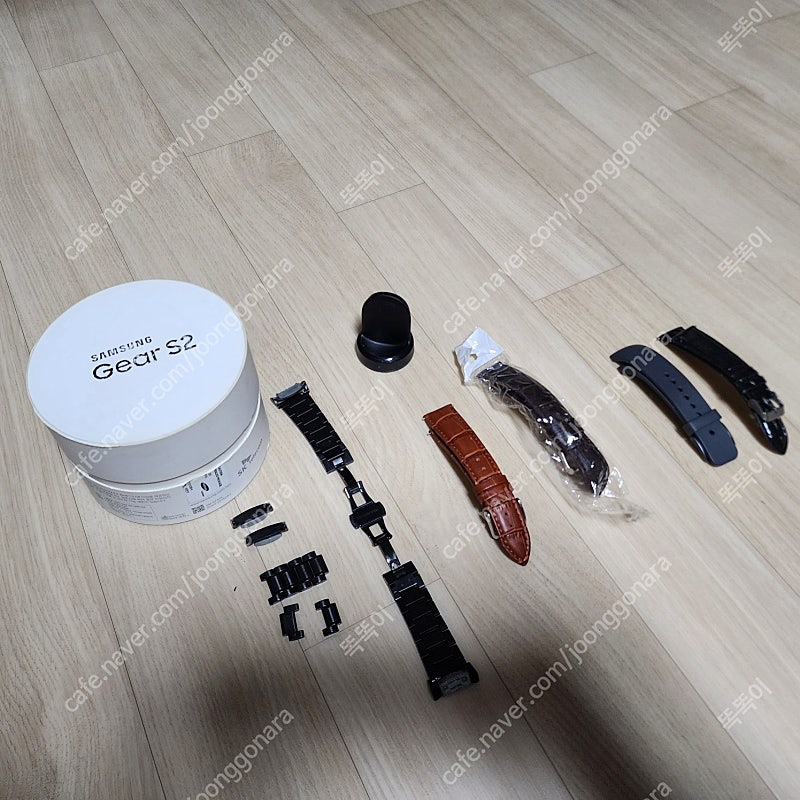 삼성 갤럭시 워치 기어s2 (만보 시계 강추) 풀박+스트랩 신품다수