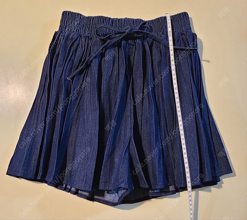[거의새상품] 청색 주름치마 치마바지 (허리 고무줄 밴딩,단면 27cm)