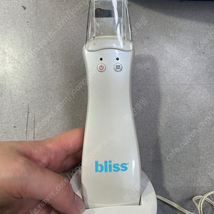 Bliss 포어 가젯 피지제거기 모공 각질제거기