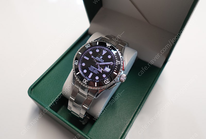 갤럭시워치4 클래식 42mm R사 Submariner 커스텀 제품 판매합니다