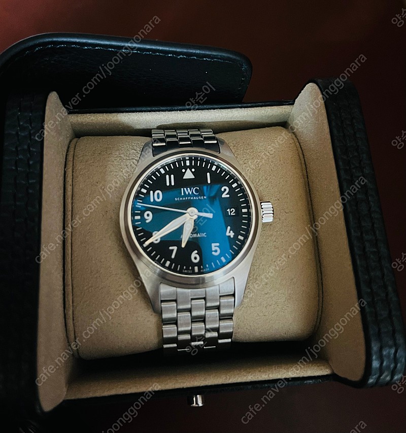 IWC 파일럿 36미리 검판 팝니다.