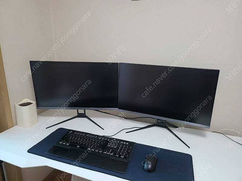 인터픽셀 IPQ2740 27인치 QHD 165Hz 팝니다.