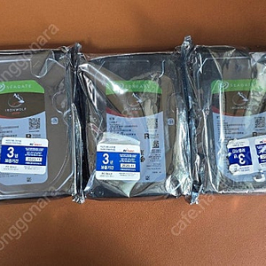 씨게이트 아이언울프 8TB NAS HDD 새상품팝니다