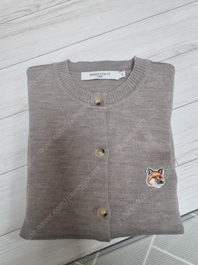 메종키츠네 Women Fox Head Patch Adjusted R-Neck Cardigan - Beige Melange XS