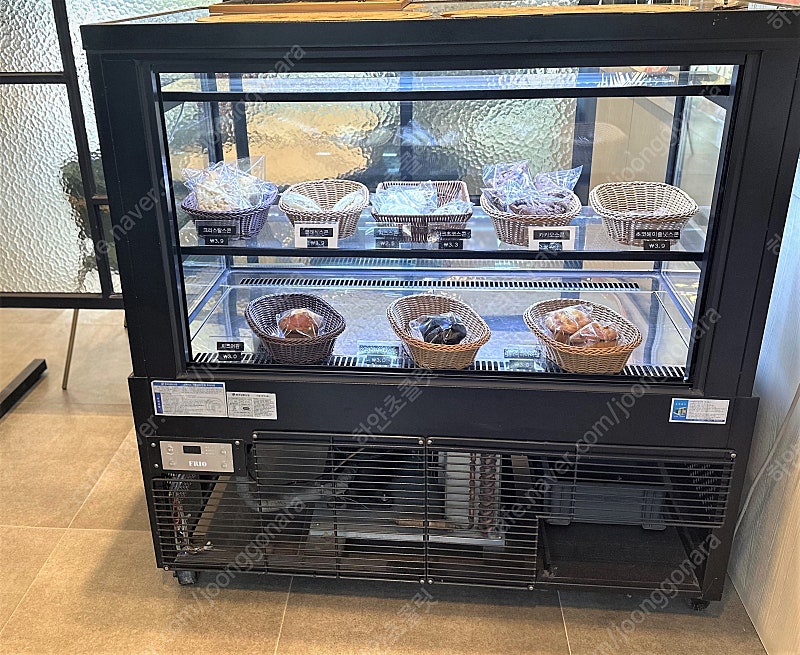 유니크 테이블 냉장고, 냉동고 1200, 디저트 제과 쇼케이스 - 카페 사용