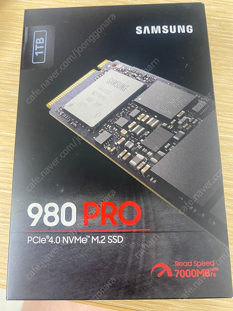 삼성 980 PRO(미개봉) - 1TB(국내 정품) - 13만5000원(반값 택배 배송비 포함)