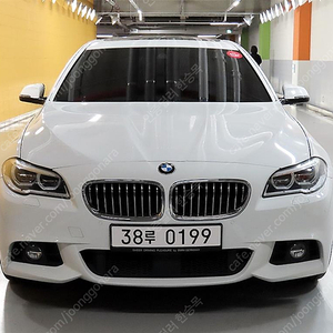 BMW5시리즈 (F10) 520d xDrive M 에어로다이나믹 프로중고차 할부 리스 카드 저신용자 전액할부 가능합니다