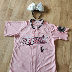 KTWIZ 핑크 유니폼 100사이즈 강백호 마킹 + 머리띠