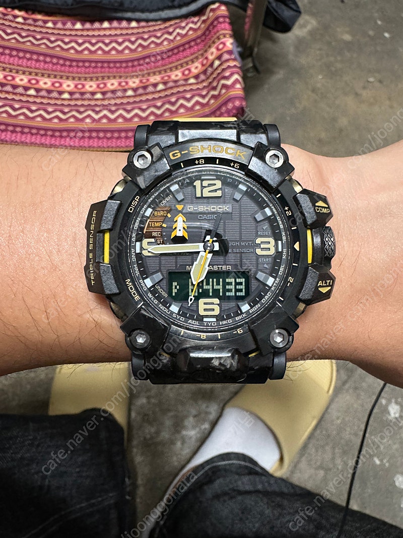 (지코스모정품)지샥 g-shock 머드마스터 GWG-2000 샌드베이지 색상 판매합니다.