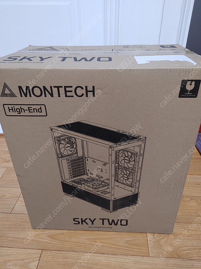 PC 케이스 MONTECH SKY TWO 강화유리 (블랙)