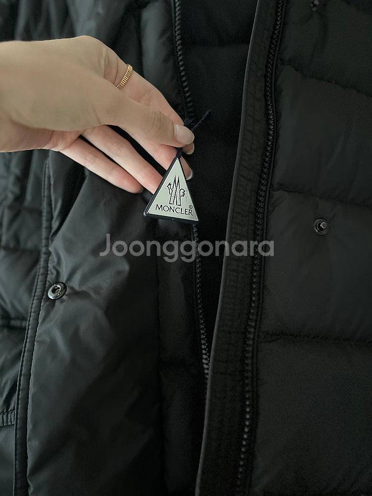 몽클레어 클로에 사이즈2 판매합니다--8