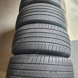 미쉐린 프라이머시투어as 245/45r20 275/40r20 한대분 팝니다 상태 aaa급