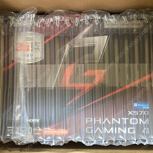 ASRock X570 Phantom Gaming 4 AMD용 메인보드 (라이젠 5000번대용)