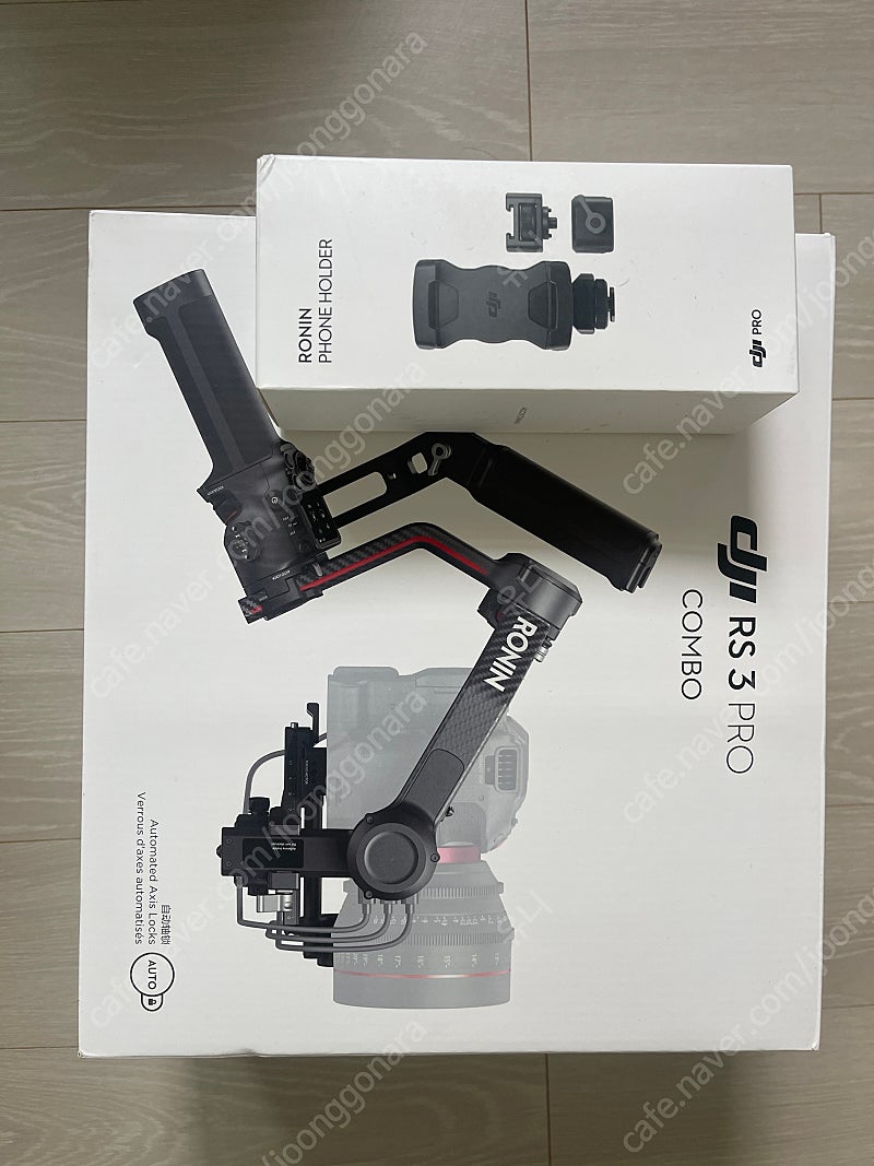 DJI RS3 pro 콤보+전용 스마트폰거치대 판매합니다