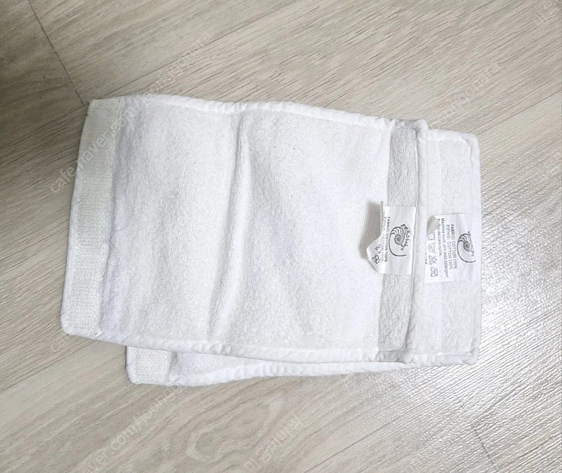 에르고 아기띠 , 머핀 워머 , 에르고 침받이,기저귀밴드 , 기저귀팬티 , 손싸개 일괄 이미지