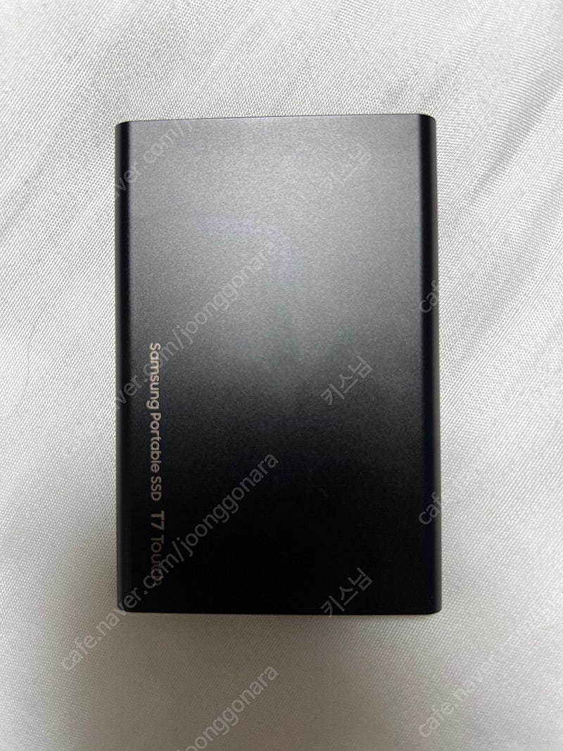 삼성전자 포터블SSD T7 Touch 1TB 블랙 팝니다.