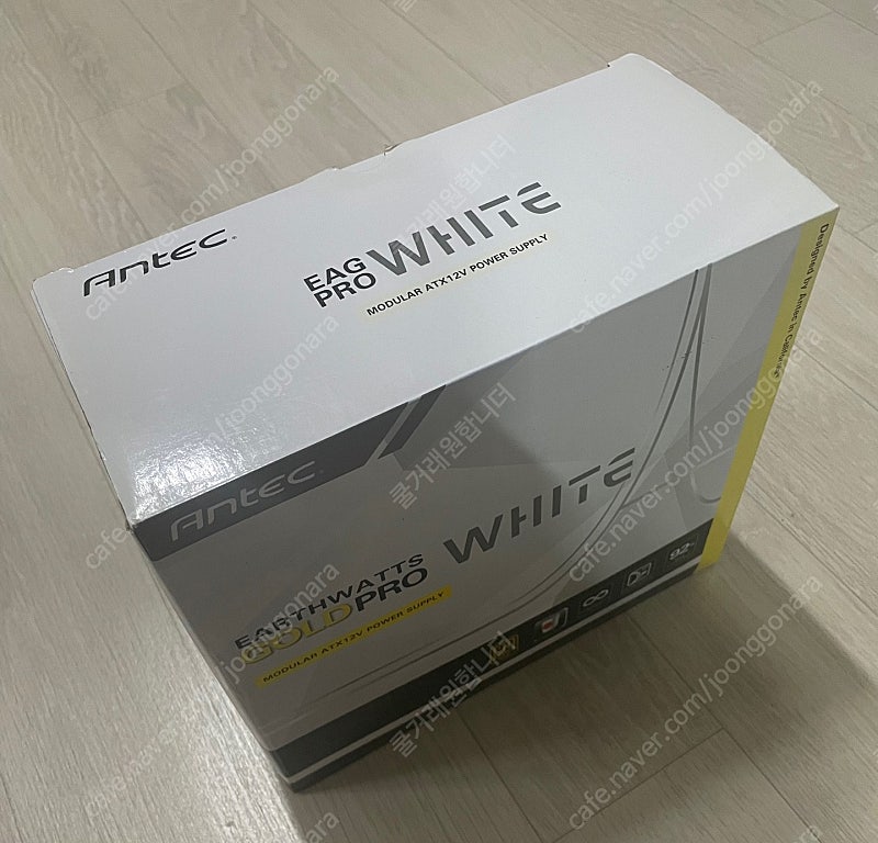 Antec EAG PRO 750W WHITE 80PLUS GOLD 모듈러 팝니다.