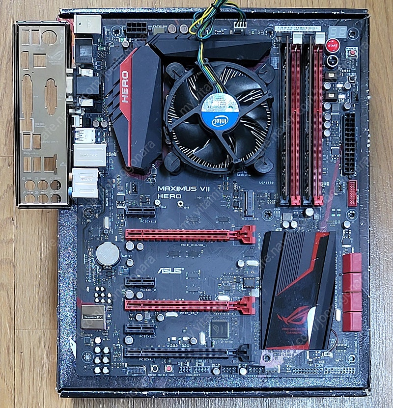 i7 4790K + MAXIMUS VII HERO + DDR3 16GB 세트 판매합니다