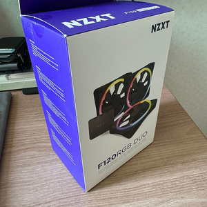 F120 RGB Duo NZXT 판매합니다. 120mm 팬 3개 , 콘트롤러 포함 9만5천원에 판매 ( 미사용품 )