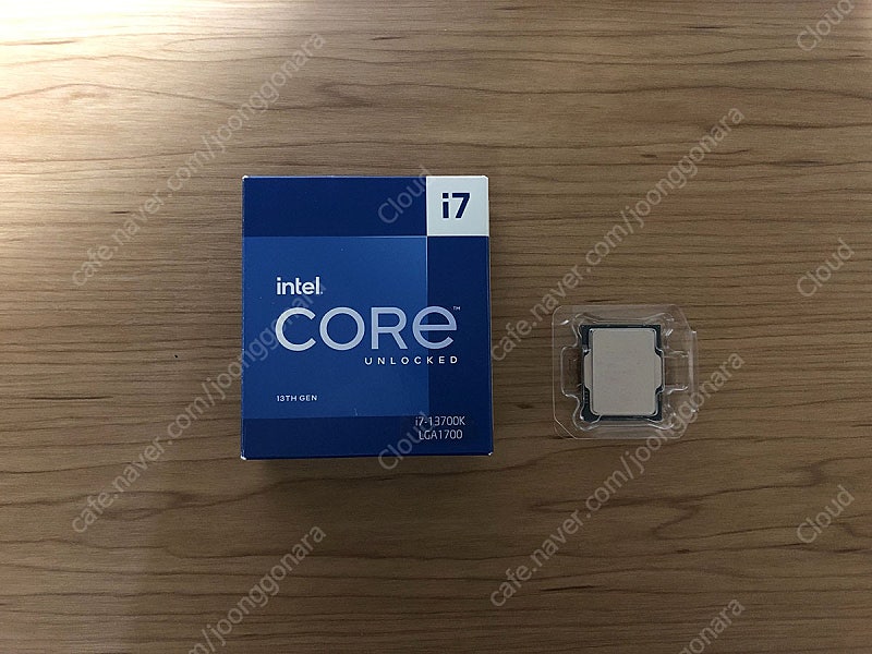 [판매] 인텔 코어 i7 13700K (정품)