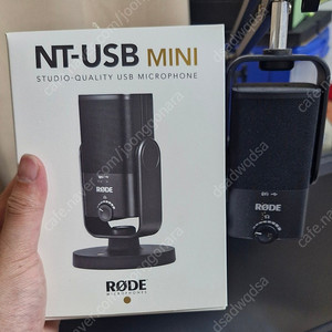 로데 NT-USB MINI 마이크 + 관절 판매합니다