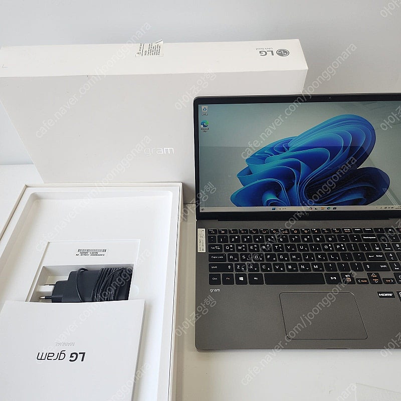 LG 그램15 15ZD90N VX7BK SSD 256GB 램업글 15인치 I7 16G 노트북