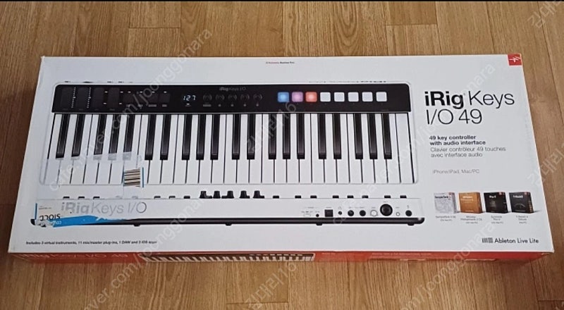 IK Multimedia iRig Keys I/O 49 (마스터 키보드 겸 오디오 인터페이스)