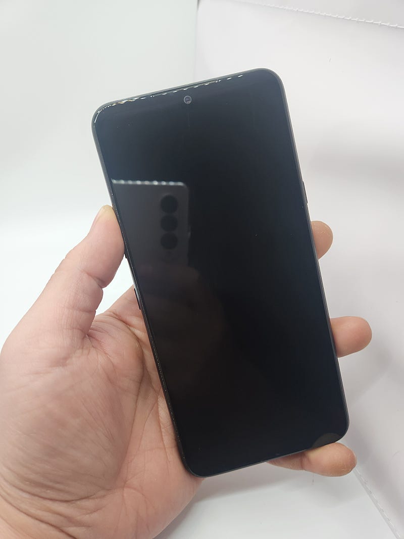 LG V50S 256GB 블랙 팝니다