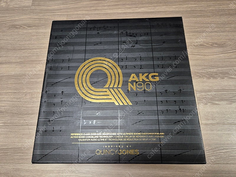 AKG N90Q 퀸시존스 노이즈캔슬링 헤드폰